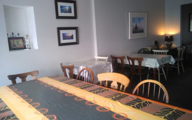 Clifden Town Hostel