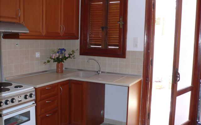 Melas Apartments