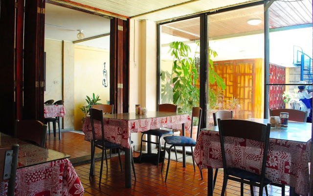 Hostal Antares