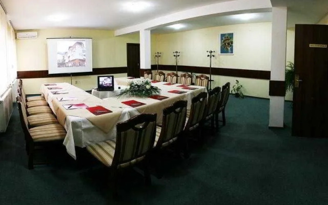 Premier Hotel