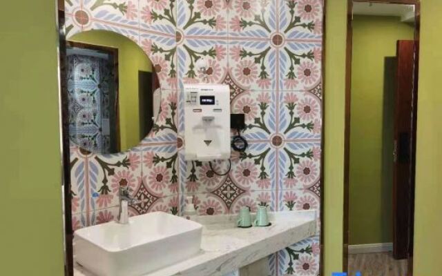 Yuan He Hotel Beijing(Beijing North China Electric Power University)