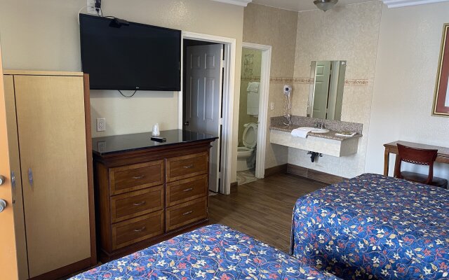 Palace Inn Oxnard