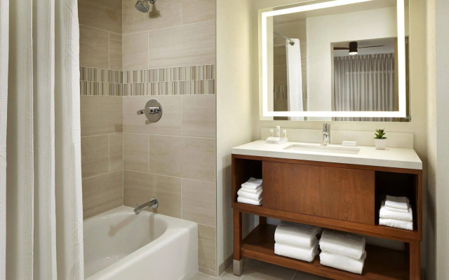 Homewood Suites by Hilton San Diego Downtown/Bayside