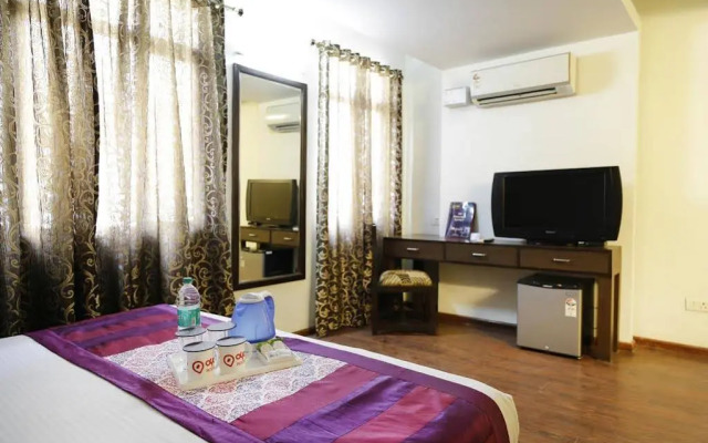OYO Premium Jaipur Junction
