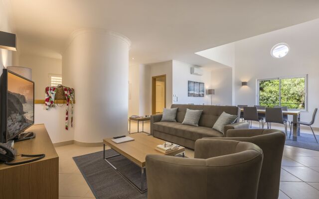 NAU Salema Beach Village