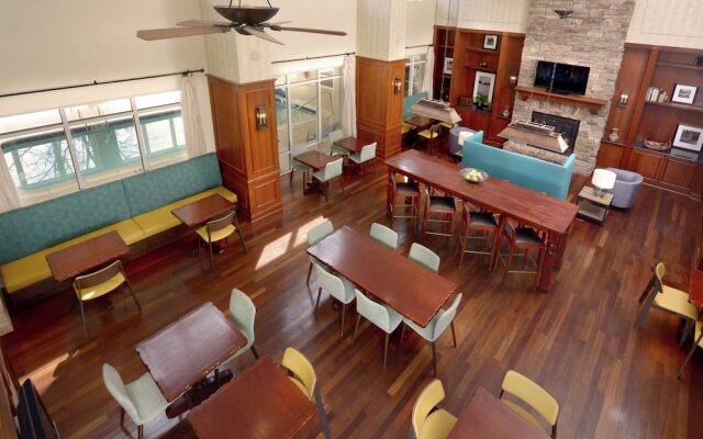 Hampton Inn & Suites Clinton