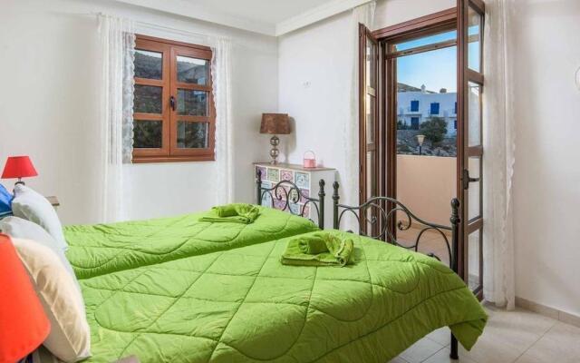 Lindos Emerald