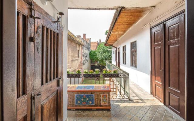 Saint John'S 22 Brasov