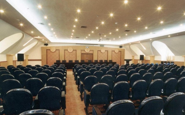 Yingshanhong Hotel – Business – Jian