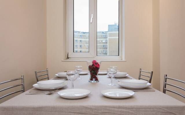 2 Bed Apartment In Kensington