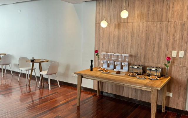 Roomie Salta by DOT Suites