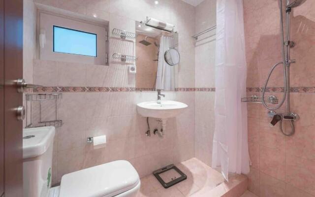 Anavissos 3bdr Seaview Beachhouse with Bbq