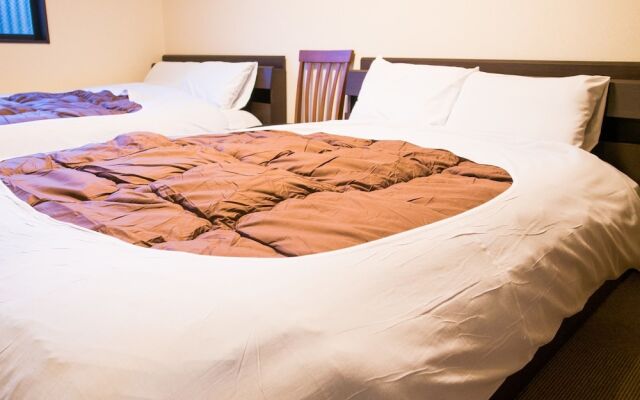 One More Heart at Kamishichiken 1