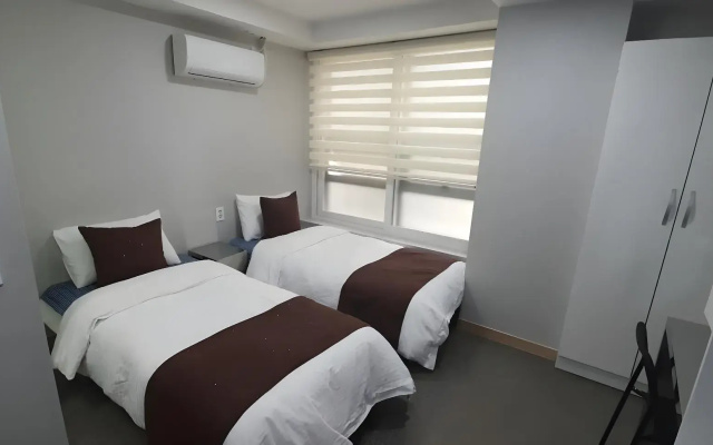 Stella Hostel