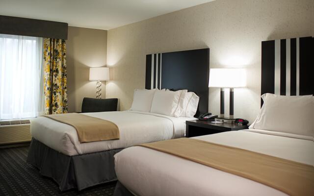 Holiday Inn Express & Suites Madison Central, an IHG Hotel