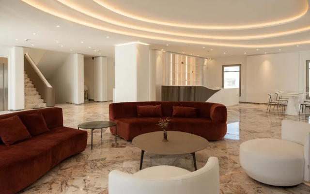 Tzanis Resort
