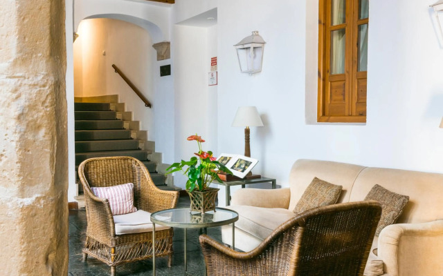 Hotel Puerta de la Luna