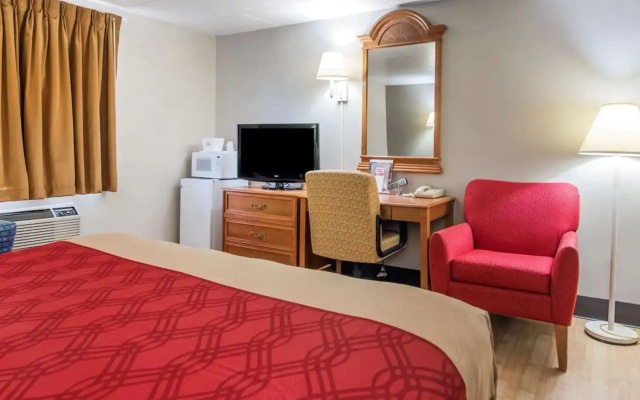 Econo Lodge New Paltz