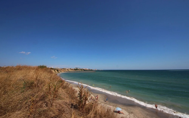 Marina Cape by Menada