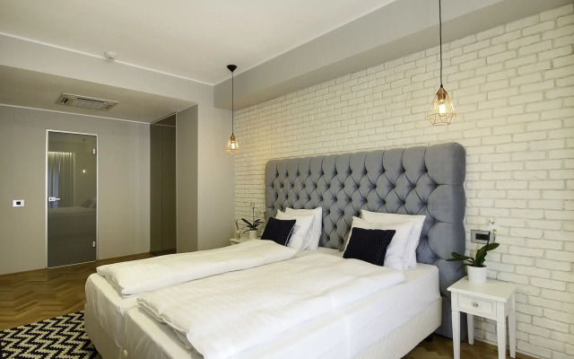 Venis Boutique Hotel