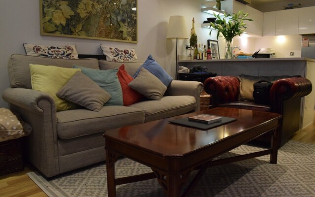 1 Bedroom Flat In Bethnal Green