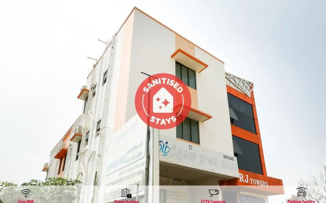 Royal Pride by OYO Rooms