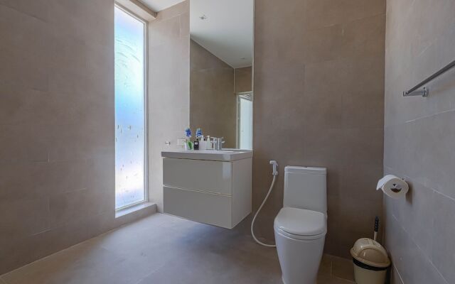 Luxury Modern 4 BR Pool Villa - PH111