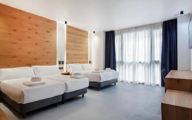 Nalu Valencia Boutique Rooms