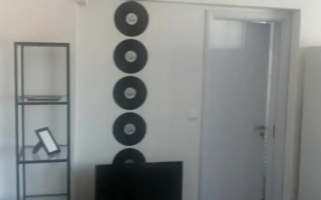 Elena Residence