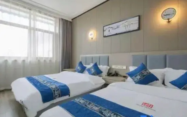 Rongcheng Huayue Hotel