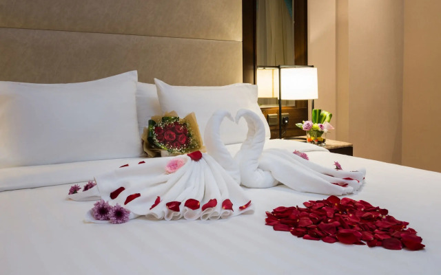 Naviti Warwick Dammam