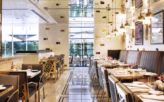 Tamani Marina Hotel and Hotel Apartments