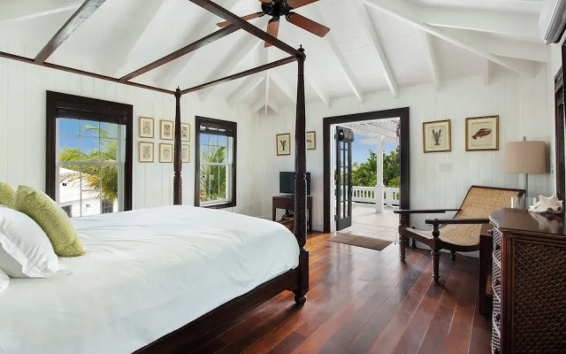Pura Vida Paradise Luxury Tropical Villa