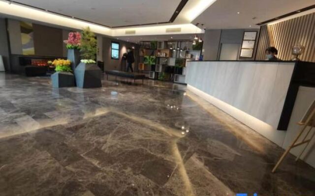 Motai Zhongnan Road Wushang Dream Era Store