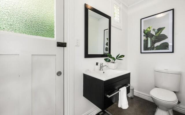 Ports Keep - Napier Holiday Home