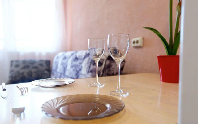 Апартаменты на улице Авиаторов 38