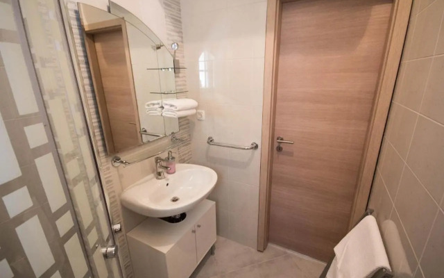 Apartments Lidija