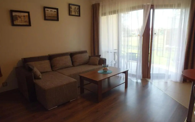 Willa Laura Rowy - Apartamenty nad morzem