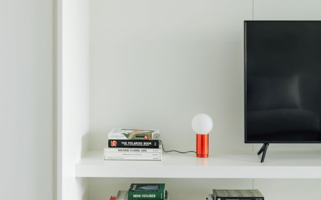 Luz Apartment by Olala Homes