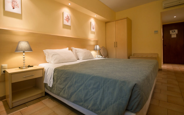 Hotel Coral