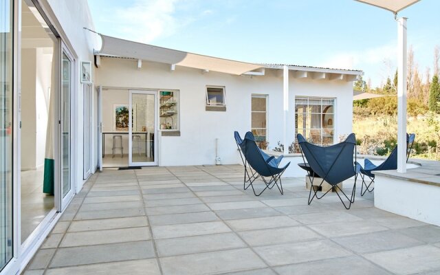 White Light The Rooms - Adults Only