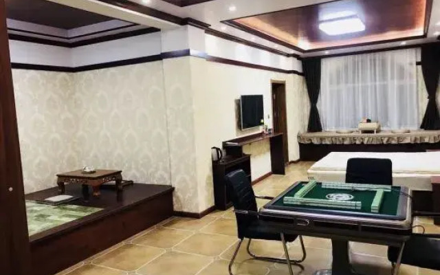 Wafangdian Shengshui Longting Farmhouse