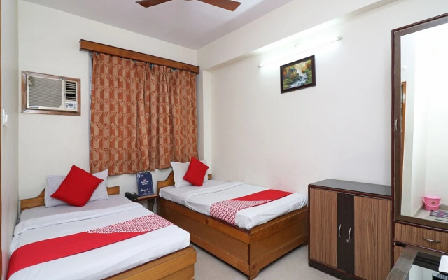 Hotel Ta Tin By OYO Rooms