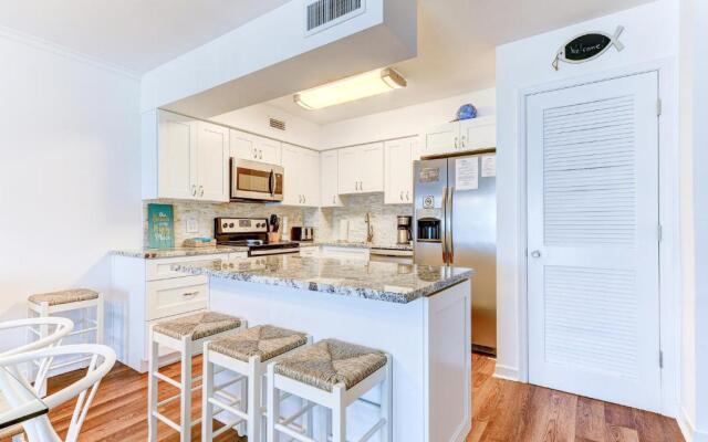 Sea Matanzas 2, 2 Bedrooms, Sleeps 6, Ocean Front, Pool, Wifi
