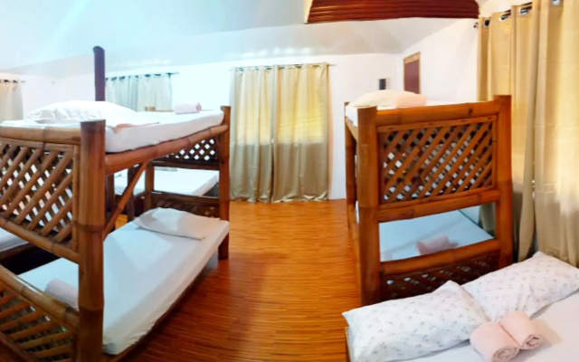 Siargao Tropic Hostel