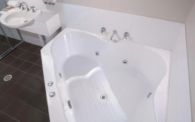 BEST WESTERN Balan Village Motel Nowra