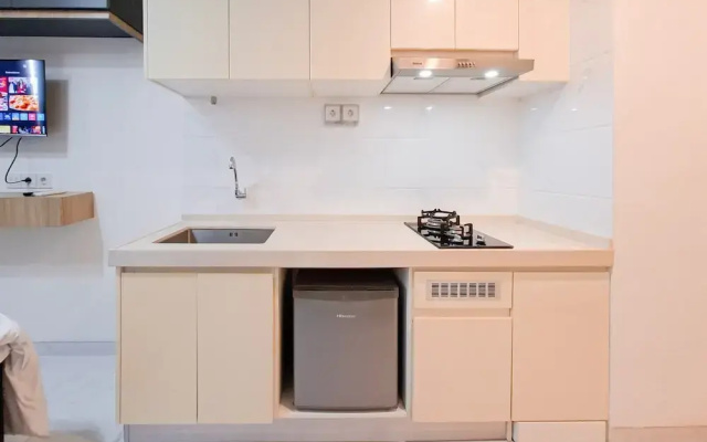 Studio Near Mall At Sky House Bsd Apartment