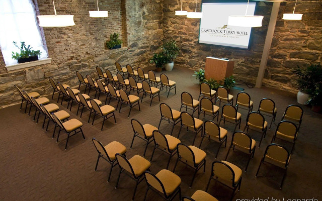 Craddock Terry Hotel, Lynchburg, a Tribute Portfolio Hotel