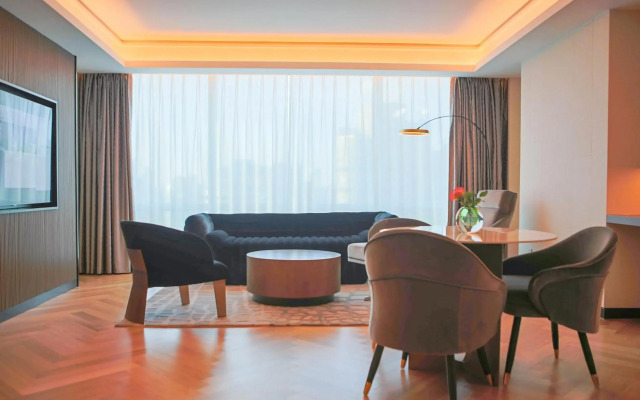 Pullman Shanghai Central-in XinTianDi & Yu Garden Area