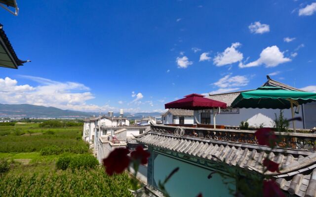 Dali Mountain Delights Hotel